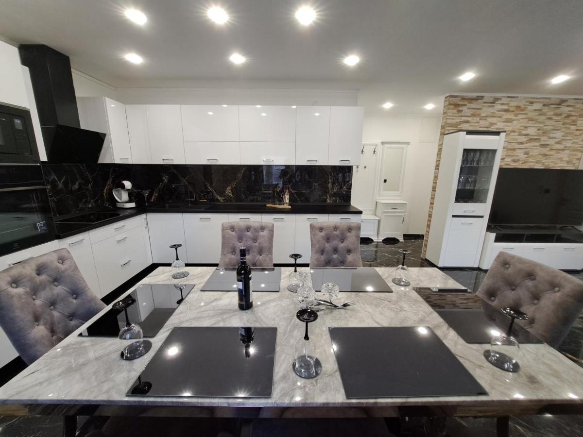 Apartment Monaco Rijeka Eksteriør bilde